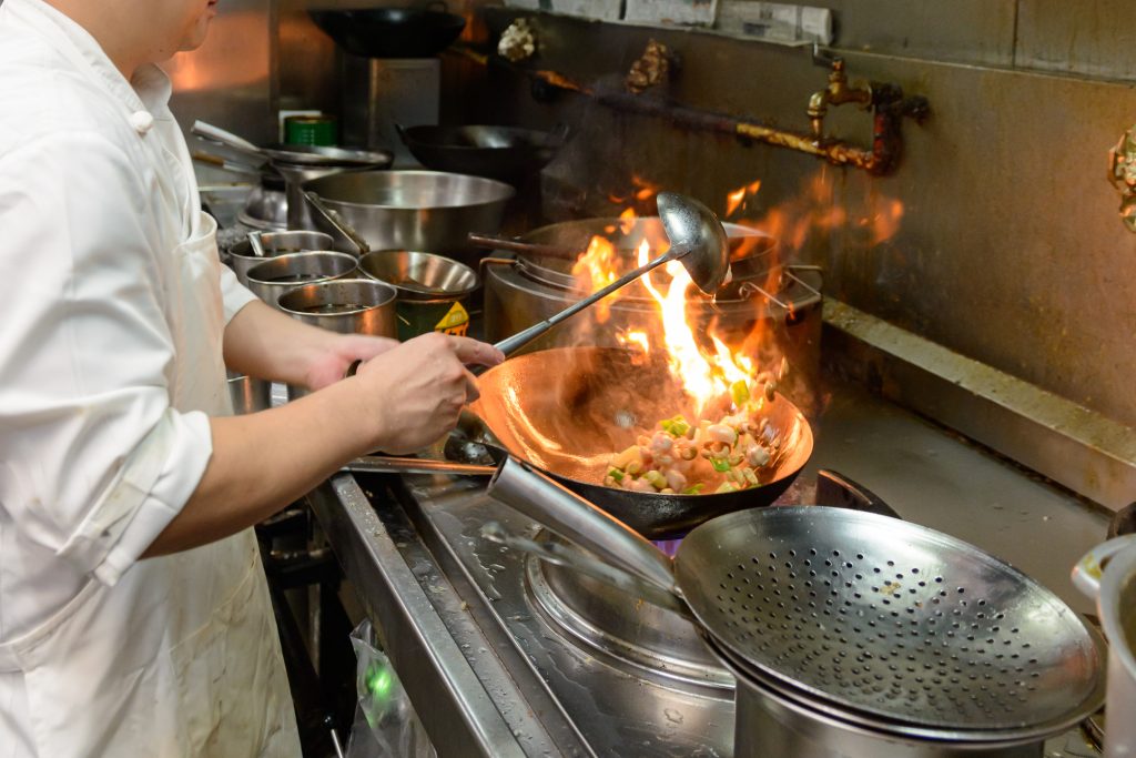 【中国語の料理名】漢字の法則を知ればメニューは怖くない！