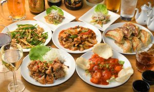 中国グルメ旅行ガイド2026｜必須アプリと日本で楽しむご当地美食