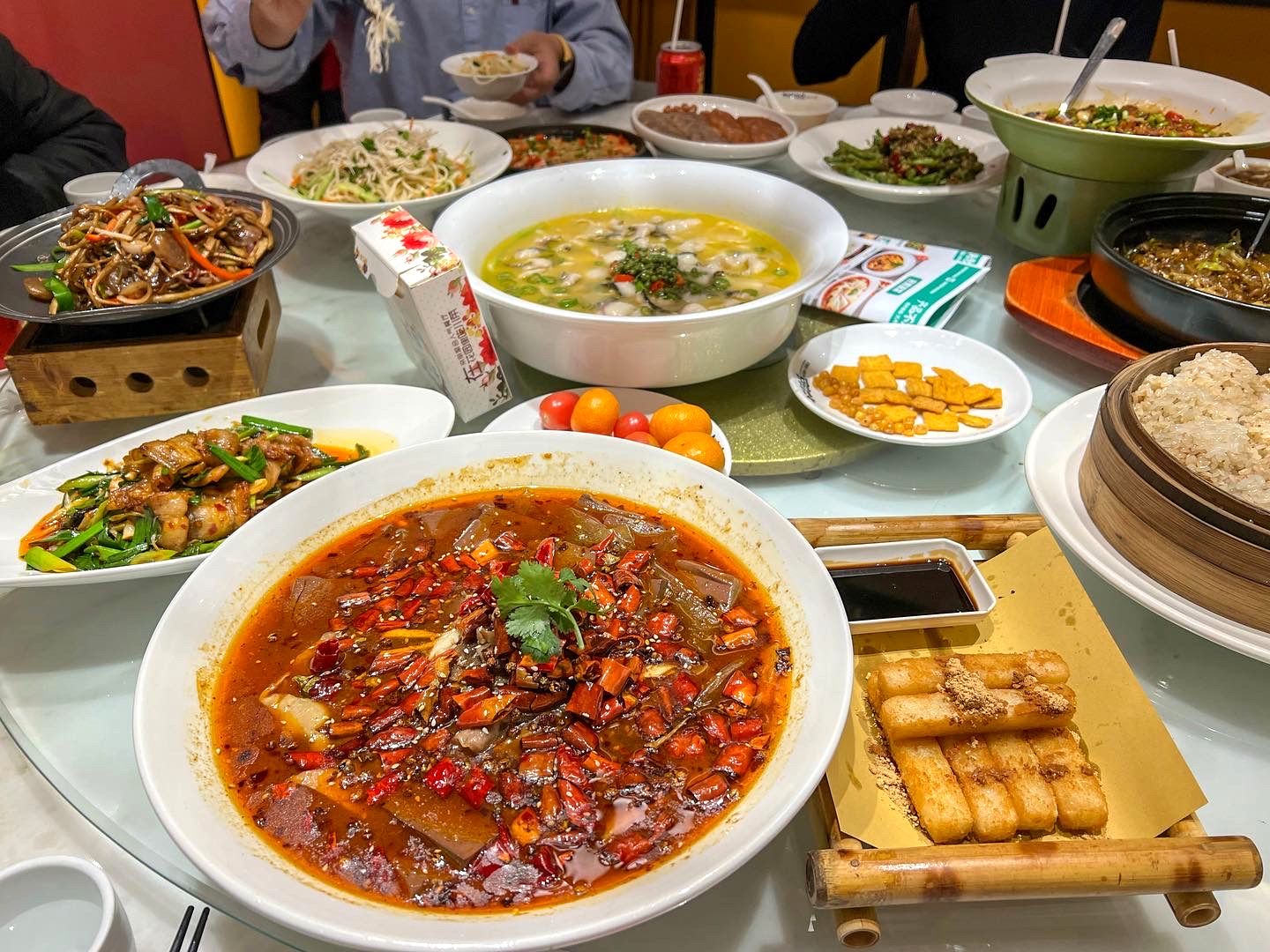 日本と中国の食文化の違いは！？ビジネスや留学で役立つ「常識」とは
