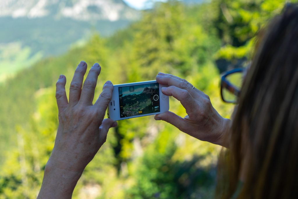 中国旅行で写真をお願いする中国語の例文｜そのまま使える会話パターン
