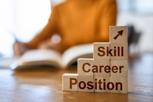HSK1級は転職に有利？各企業のリアルな評価とキャリアの広げ方